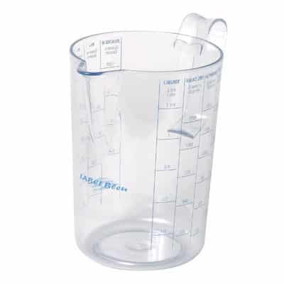 Pichet doseur pour produits de traitement